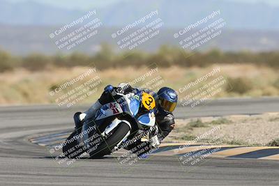 media/Oct-04-2025-CVMA (Sat) [[408bcdd6e4]]/Race 13-Amateur Supersport Open/